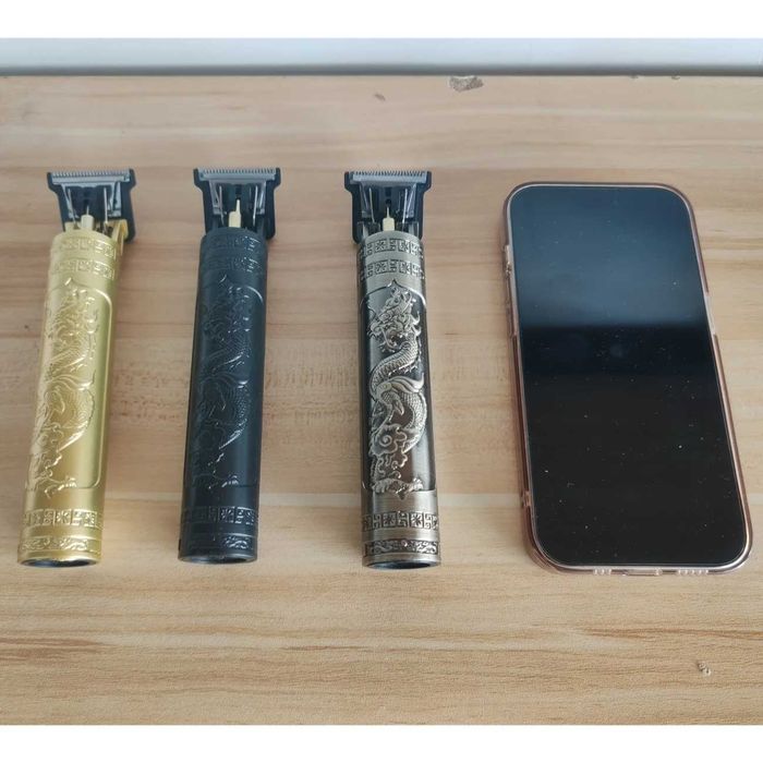 Profesjonalna bezprzewodowa maszynka do włosów