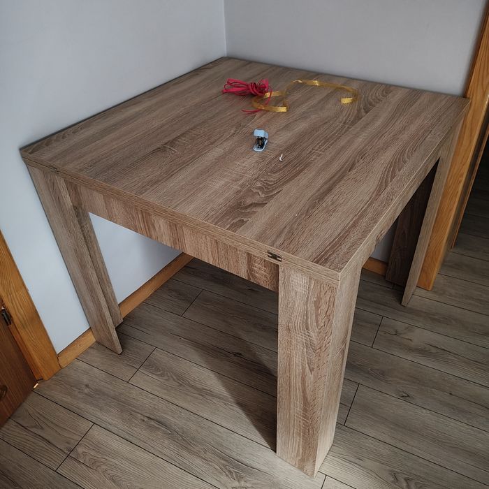 Stół 90x90 rozkładany