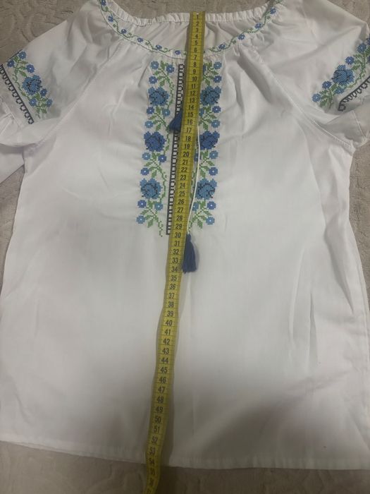 Вишиванка для дівчинки