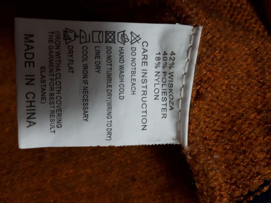 Asymetryczny pomarańczowo-granatowy sweter roz. L