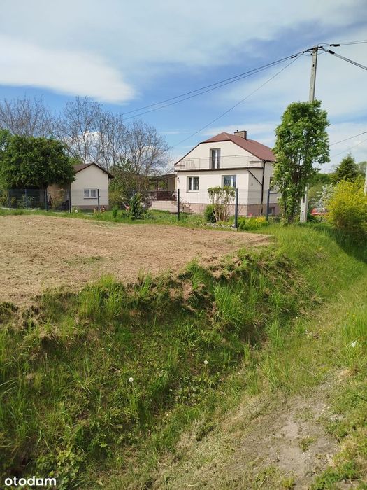 Dom Z Dużą Działką I Domkiem Gospodarczym W Beskidzie Niskim W Sękowej