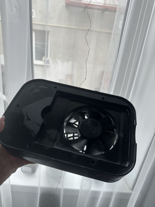 Витяжка манікюрна