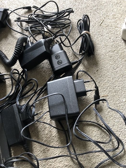 Varios carregadores nokia e outras marcas64354210290691122