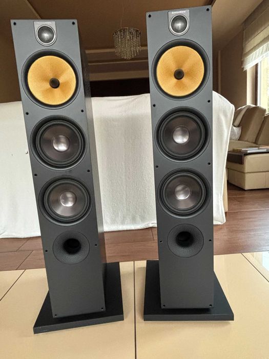 Kolumny Bowers&Wilkins  683 S2