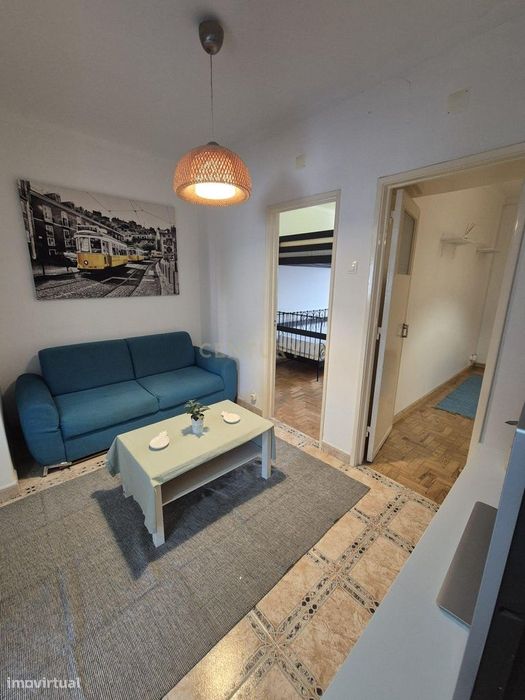 Apartamento T2 Arrendar Algés