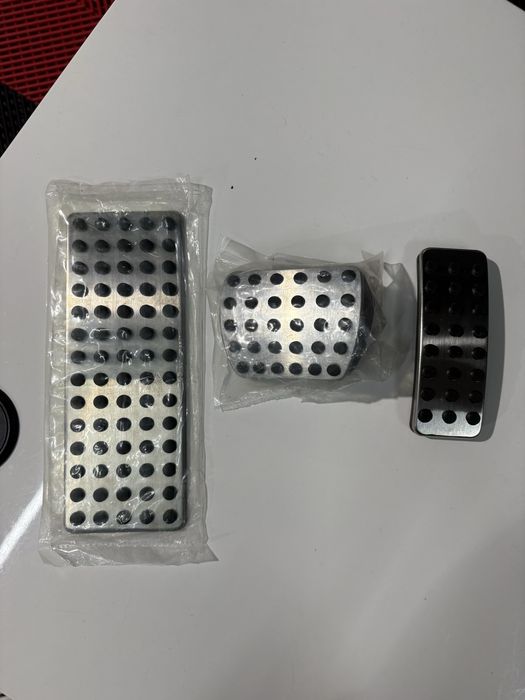 Conjunto de pedais Mercedes AMG