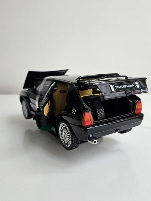 Моделька Lancia Delta Integrale 1:18 Ricko: 4 000 грн