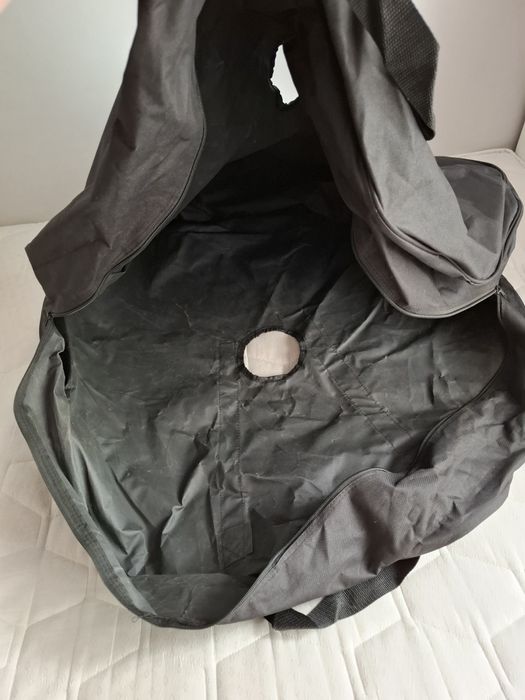 Pokrowce na koła do przechowywania.