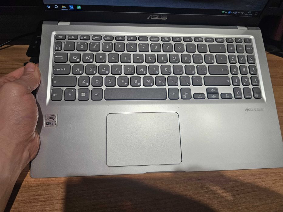 2023 Asus X515JA/15.6 FHD IPS/core i3-1005G1/8GB DDR4/256 SSD nvme