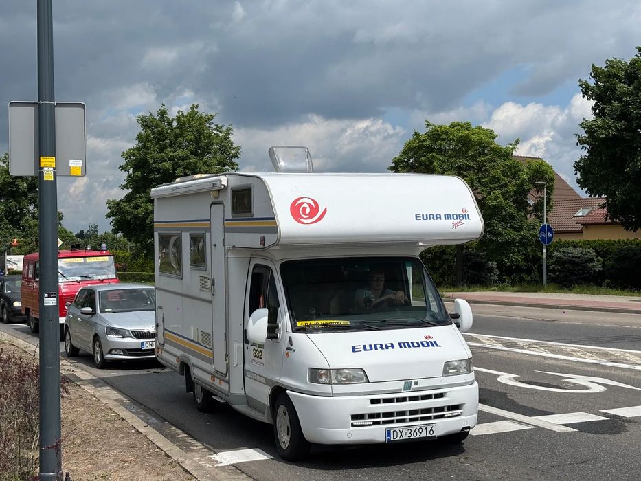 Fiat Ducato kamper alkowa Euramobil 585DSS wersja zimowa  2xKlima tempomat gasbank WC prysznic ciepła woda lodówka kamera