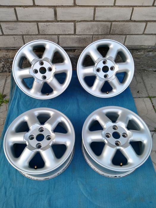 Диски R15 4*100 Renault Aveo Lanos Nissan kia Hyundai Vw Opel Toyota