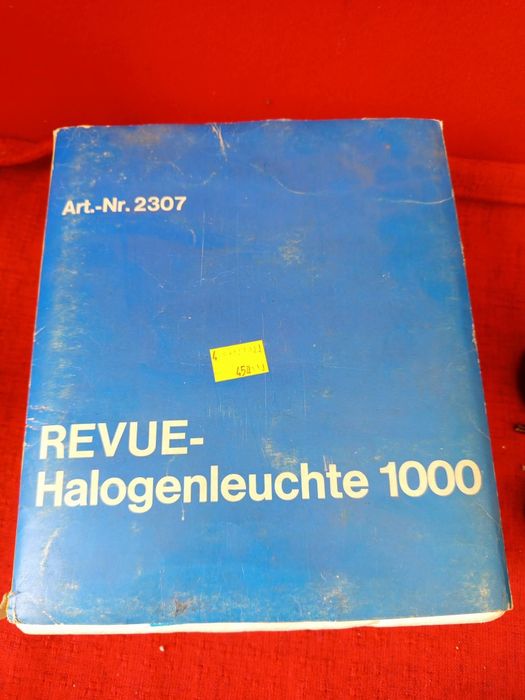 Revue-Halogenleuchte 1000 (Art.-Nr. 2307) – historyczna, przenośna lampa halogenowa