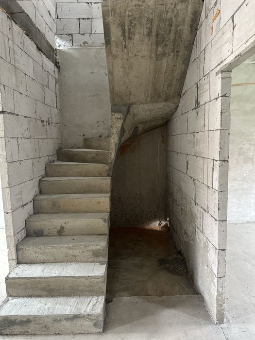 Продається котедж в Цукроварі по вул. микулинецька