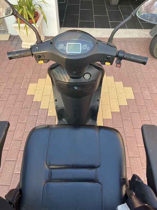 Triciclo Eletrico para mobilidade reduzida