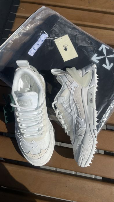 Кросівки off-white 39 розмір