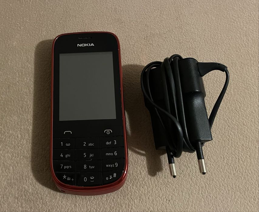 Nokia 203 z ładowarką, działająca