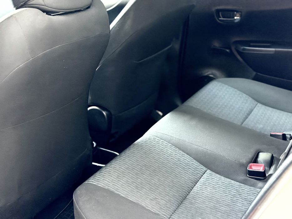 Toyota Yaris 2012 АВТОМАТ!!