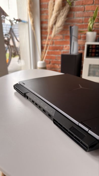 Lenovo Legion 5 Pro 16ITH6H – i7-11800H / 32 GB RAM / RTX 3060 6 GB / SSD 512 GB