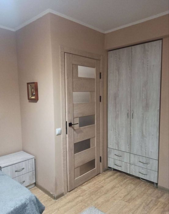 Продаю 1 кім квартиру в центрі