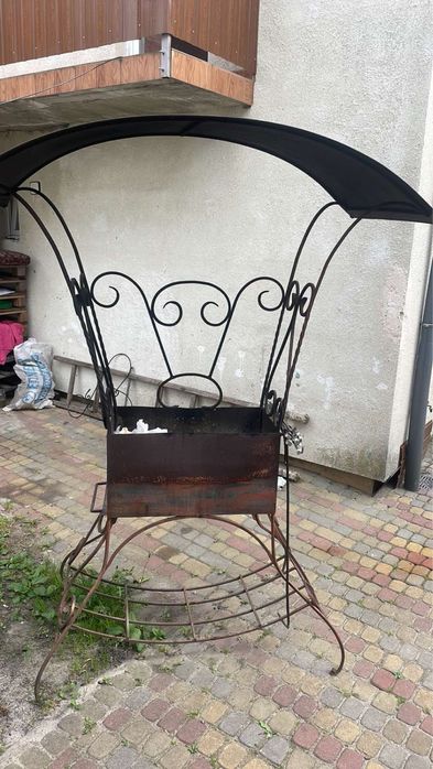 Двохповерховий особняк подобово