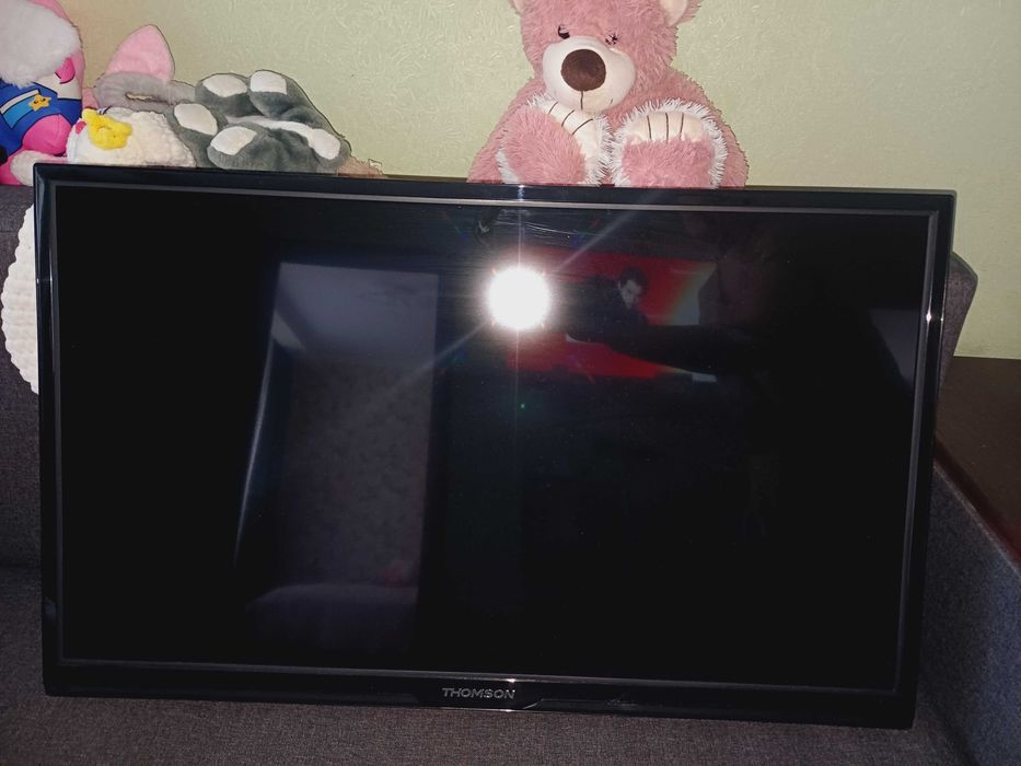 Лед телевізор Томсон