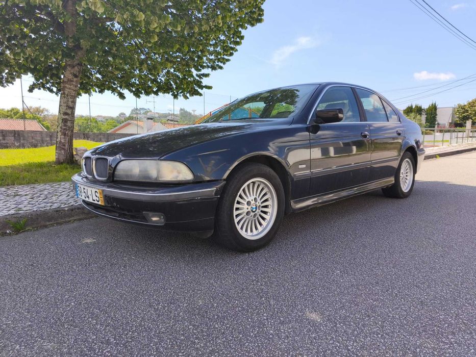 BMW 525 TDS (E39)