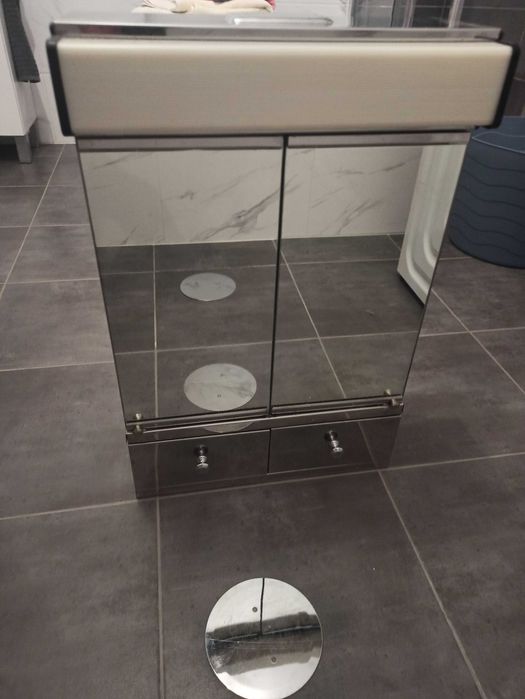 Móvel WC com espelho