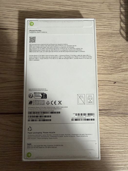 Vendo ou troco iPhone 17 Pro Max - 256 GB - Cosmic Orange