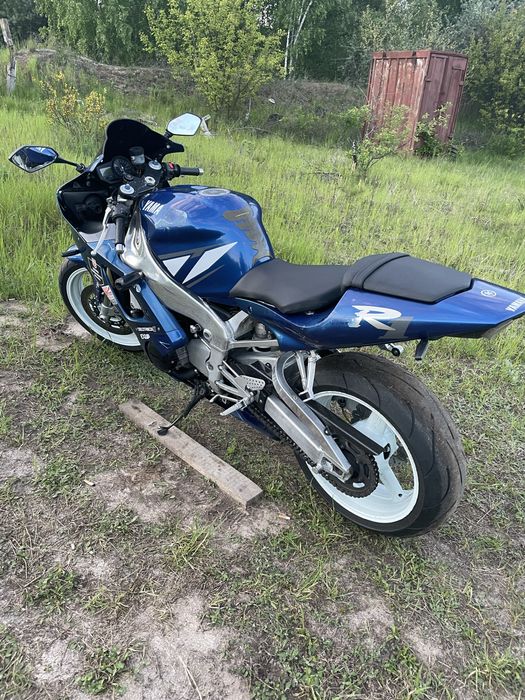 Yamaha R1 2000г литва доки