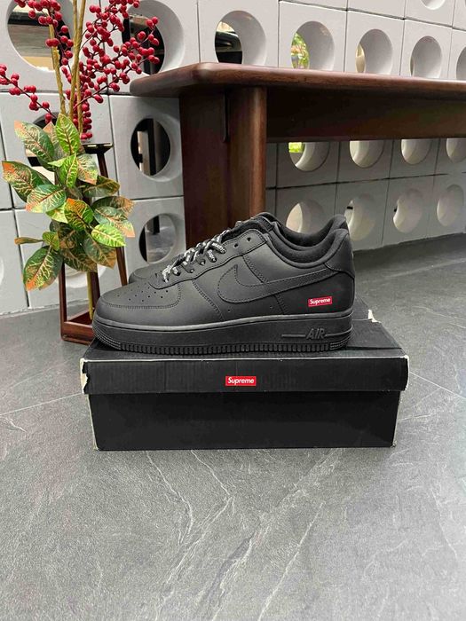 Air Force 1 Low Supreme Czarny r.42