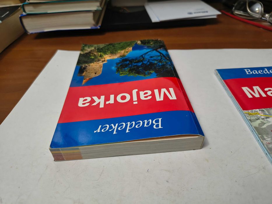Majorka, przewodnik Baedeker z mapą drogową
