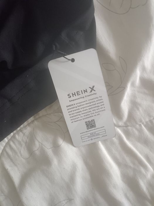 Sukienka nowa M czarna za kawę Inkę