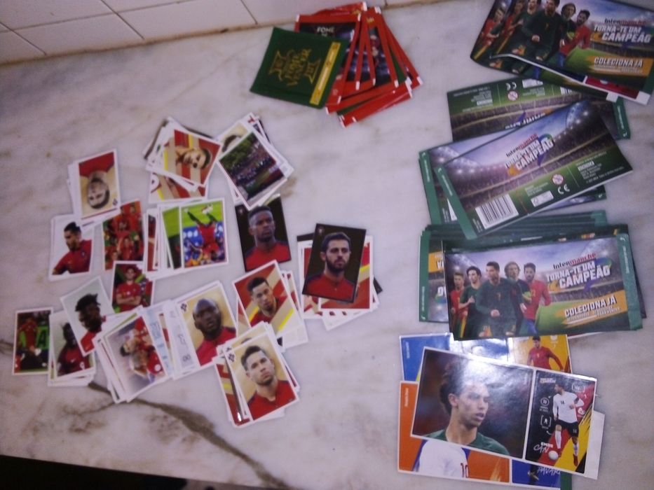 Conjunto de 150 Cromos Fome de Vencer/7 Saquetas Novas/27 Intermarché
