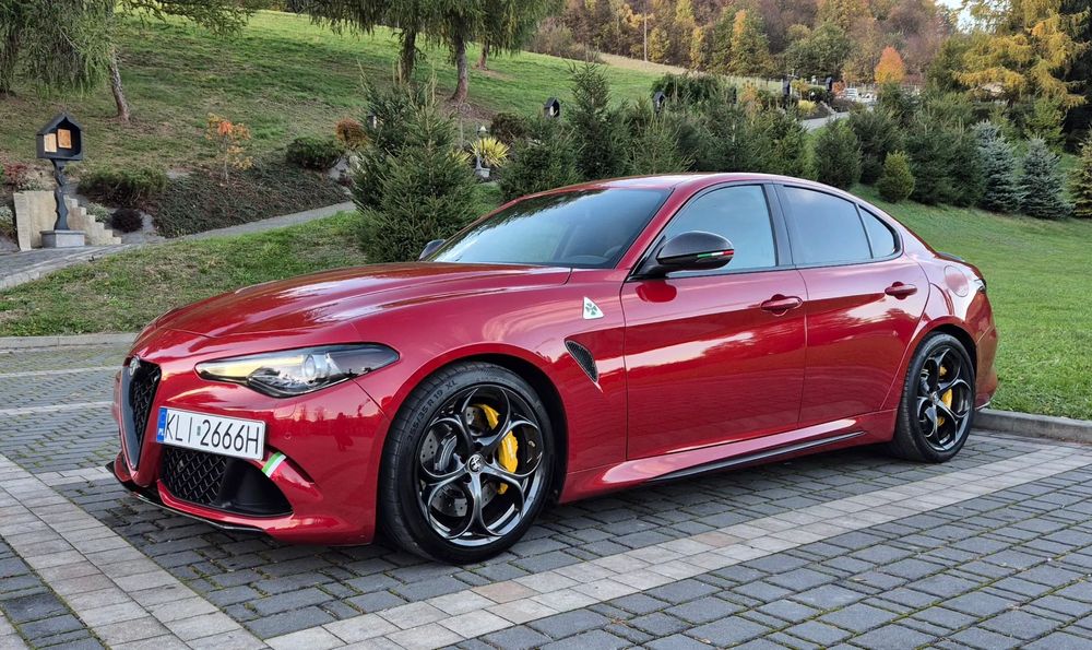 Alfa Romeo Giulia Quadrifoglio 2.9 V6 540HP Rosso Ferrari