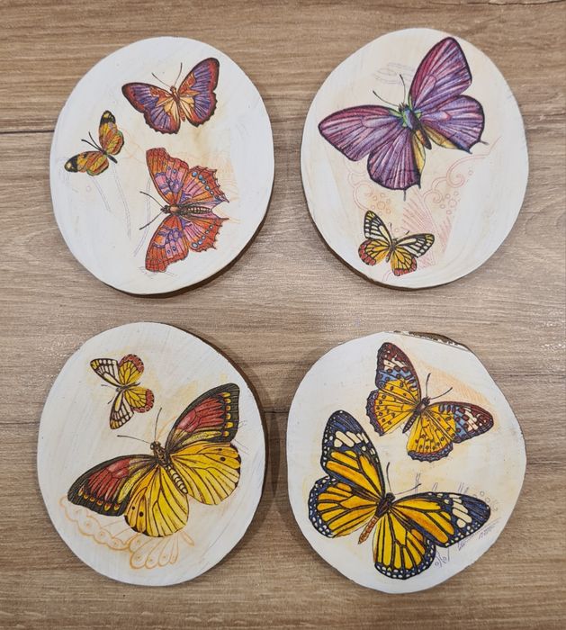 Decoupage zestaw podkładek pod kubki napoje hand made drewienka