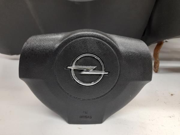 Kit de airbags OPEL Astra H Sedan (L69)