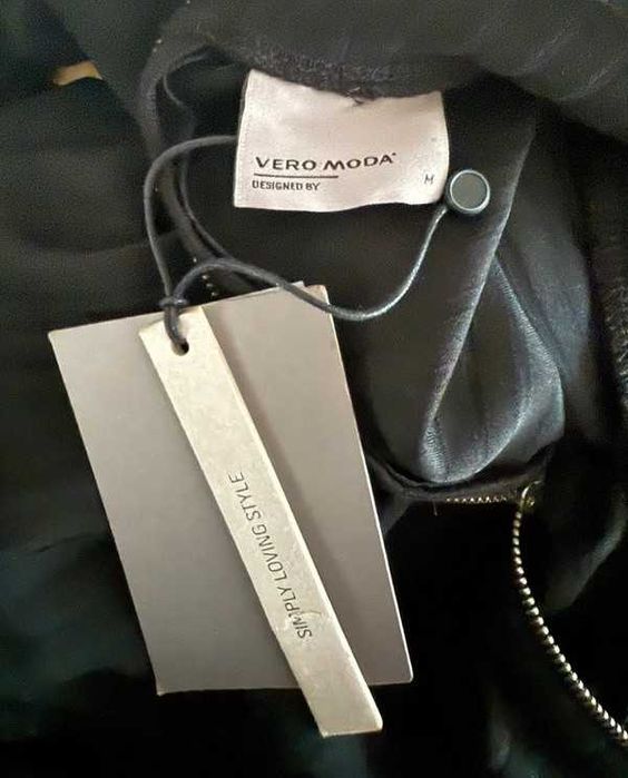 Bluzka do biura elegancka elegant do pracy wygodna nowa półgolf M/38