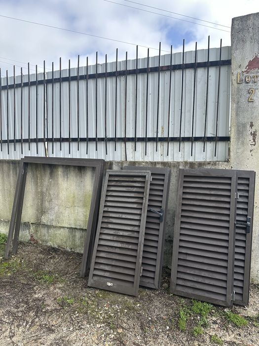 Portadas em alumínio