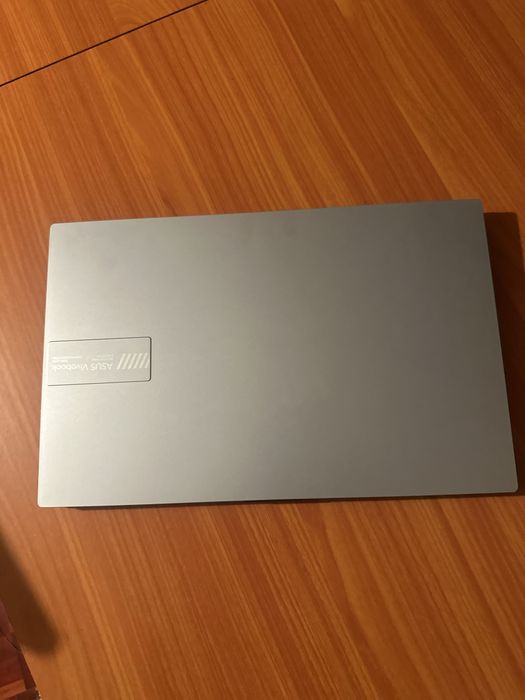Portatil Asus Vivobook go 16