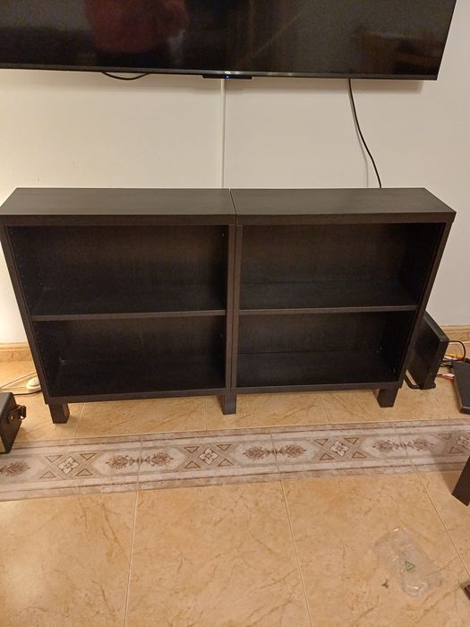IKEA - Aparador de TV Preto