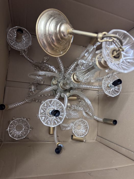 Candeeiro estilo candelabro