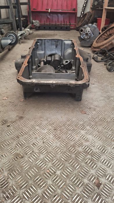 Miska misa olejowa Mercedes OM402 OM422 OM442 V8