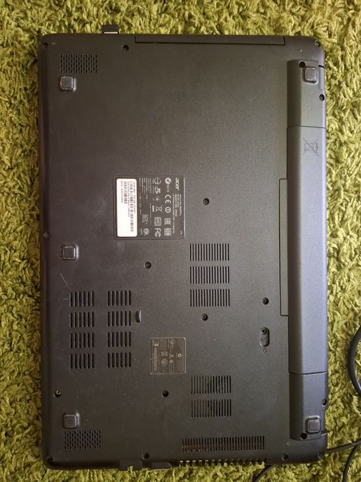 Ноутбук Acer Aspire E5-521 (E5-521-290S) — робочий / під відновлення або на запчастини