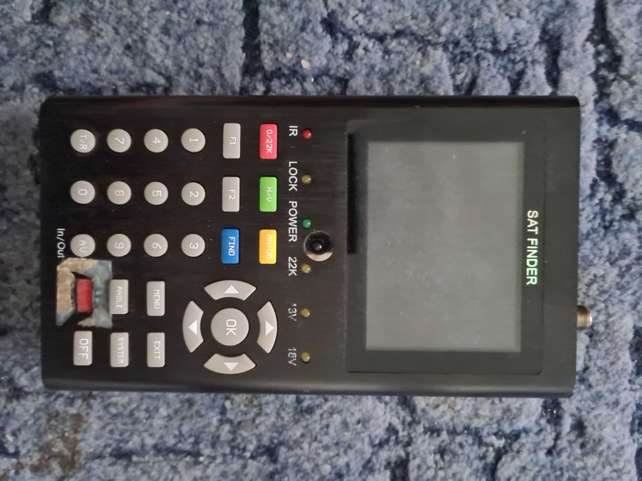 Miernik satelitarnarny Sat finder