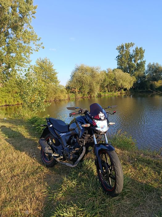Продаєця Lifan kp200