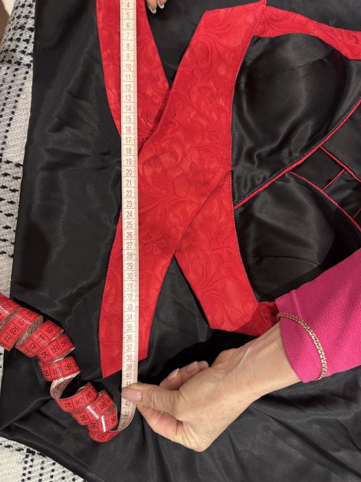 Випускна вечірня чорна сукня