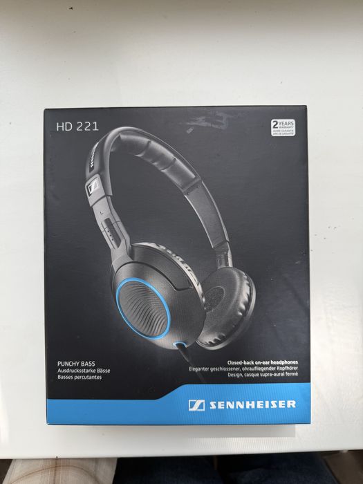 Наушники Sennheiser HD 221