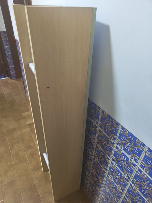Prateleira de quarto