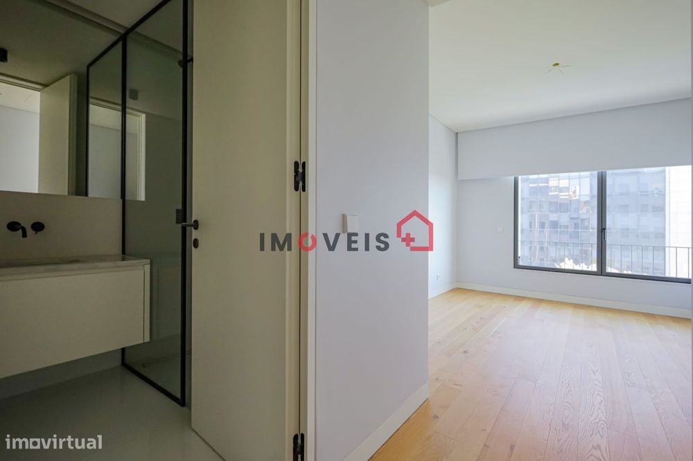 Apartamento T4 | Lisboa