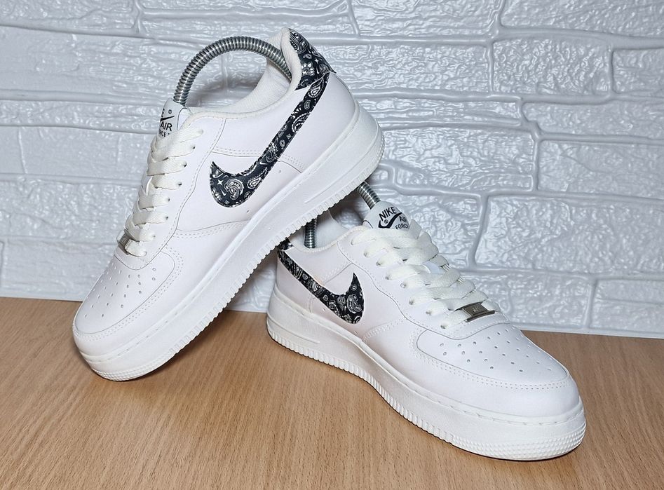 Кроссовки Nike Air Force (38 размер)